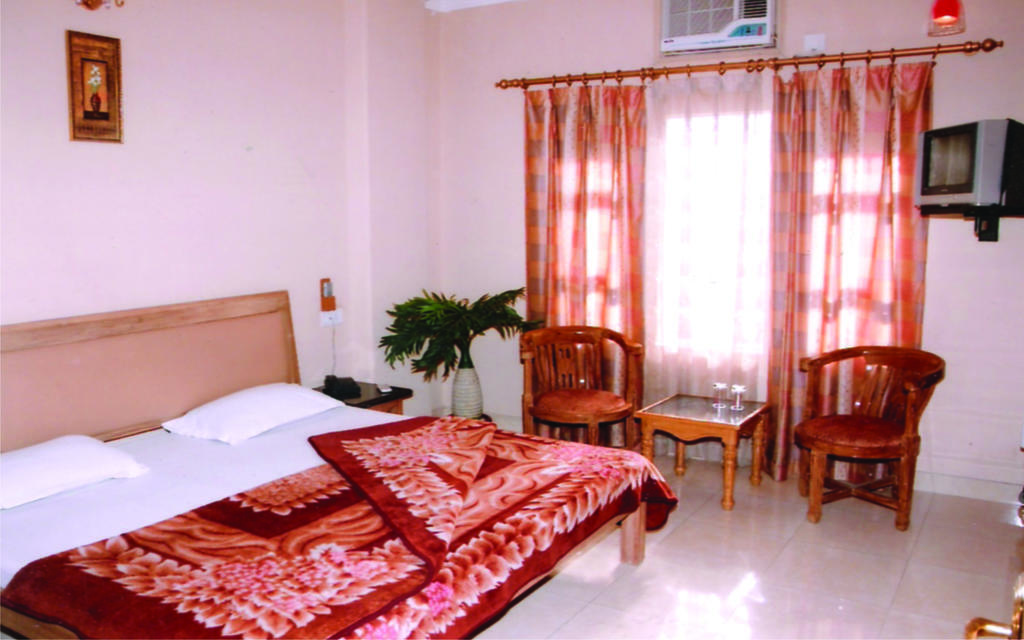 فندق Haridwārفي  فندق كينغ الغرفة الصورة